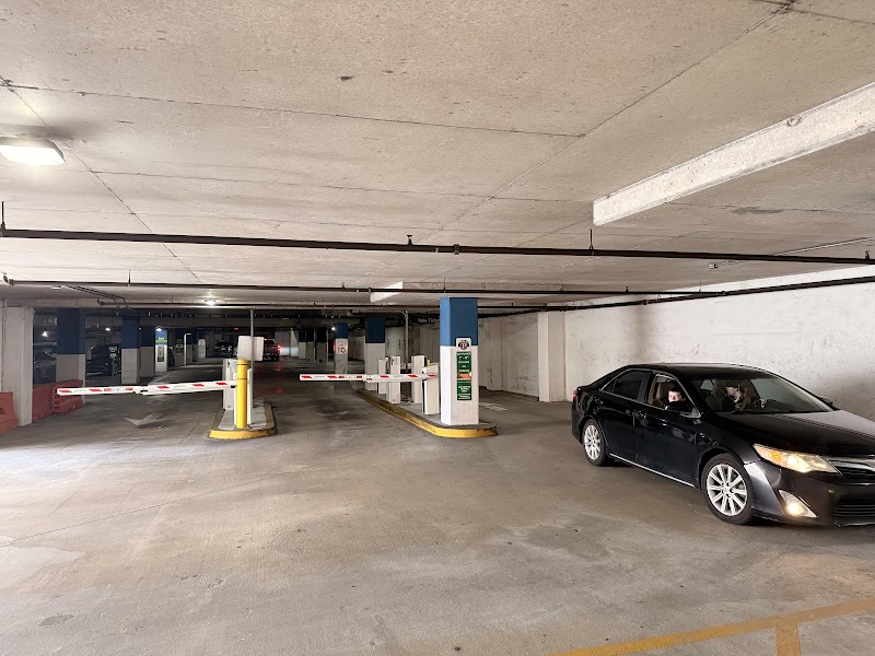 Whitaker Street Car Park — truck parking location