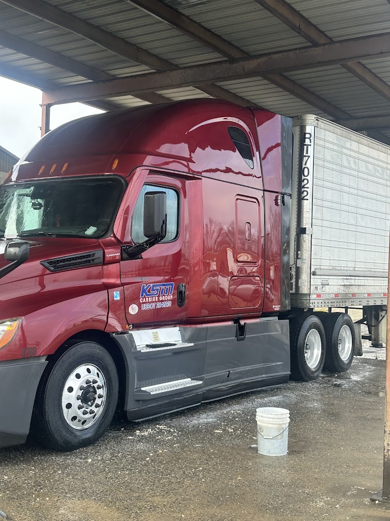 Truck Wash Of Macon Broadway — truck parking location