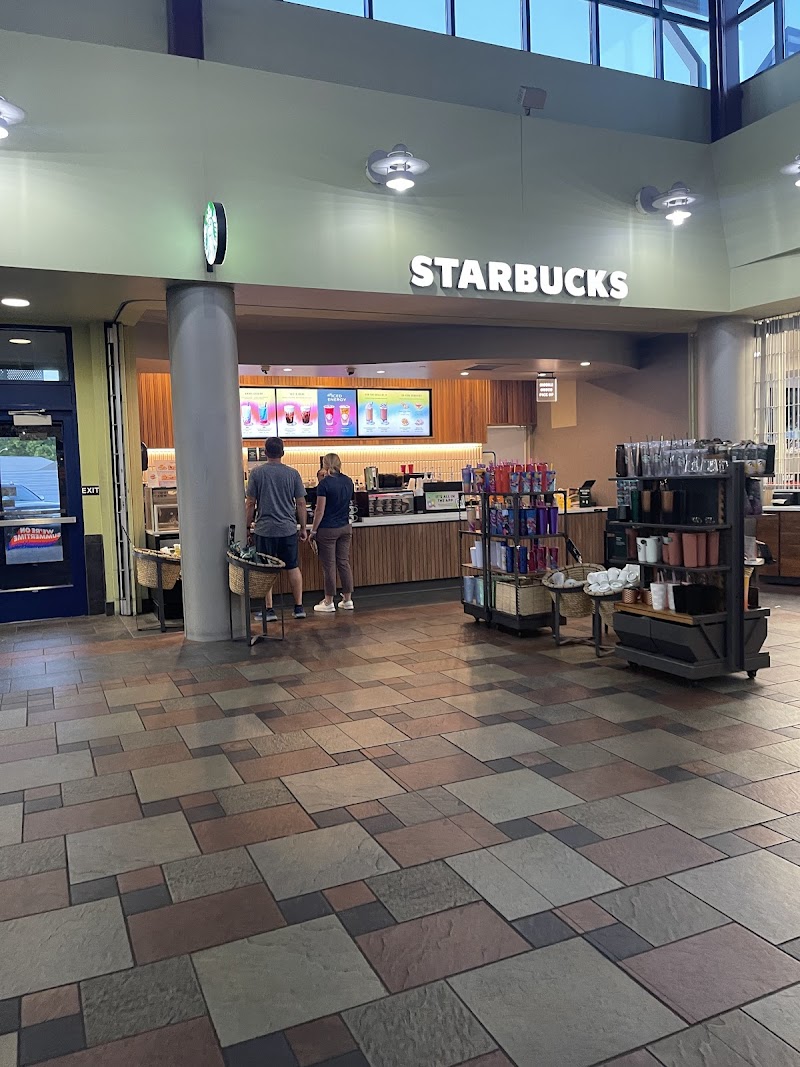 Oakmont Travel Plaza
