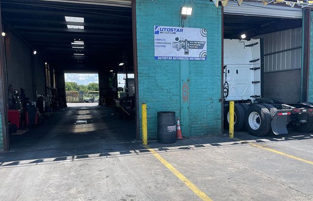 Dallas Super Truck Wash & Lube