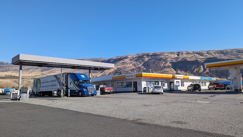 BJS AUTO TRUCK PLAZA 2