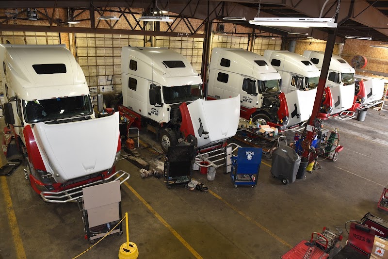 Truck Trailer Service — truck parking location