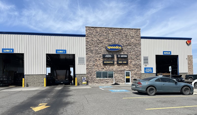 Speedco Truck Lube and Tires — truck parking location