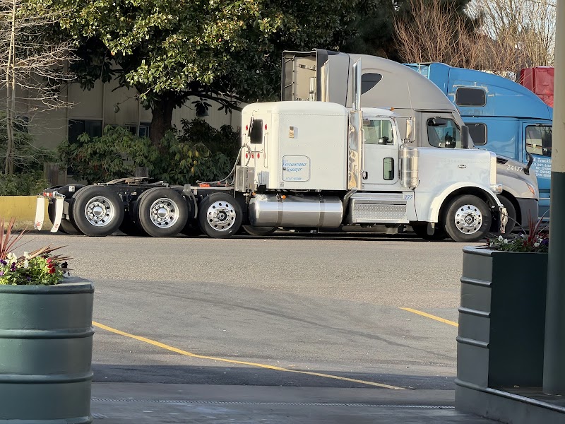 Jubitz Truck Parking — truck parking location