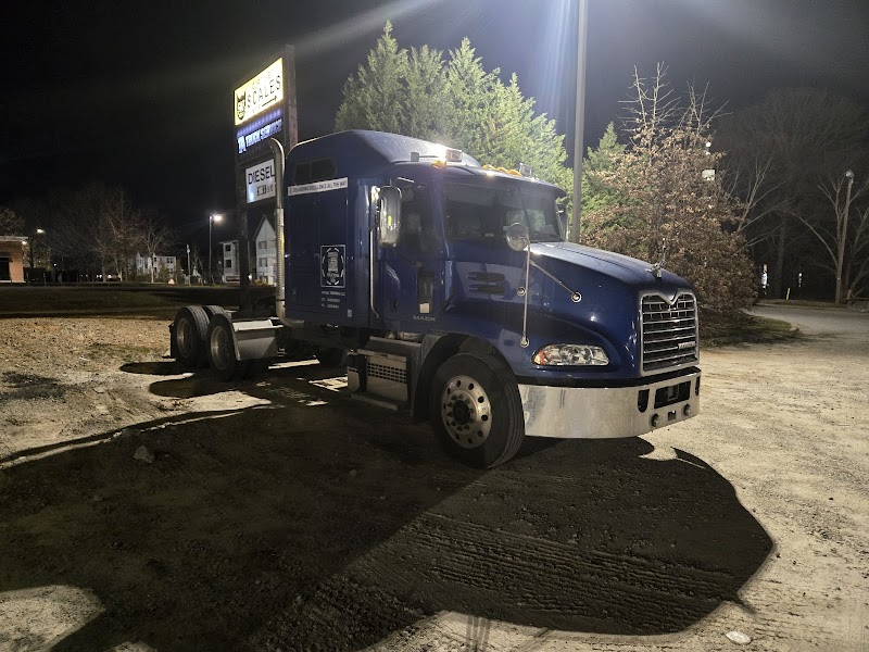 Fairburn Family Travel Center — truck parking location
