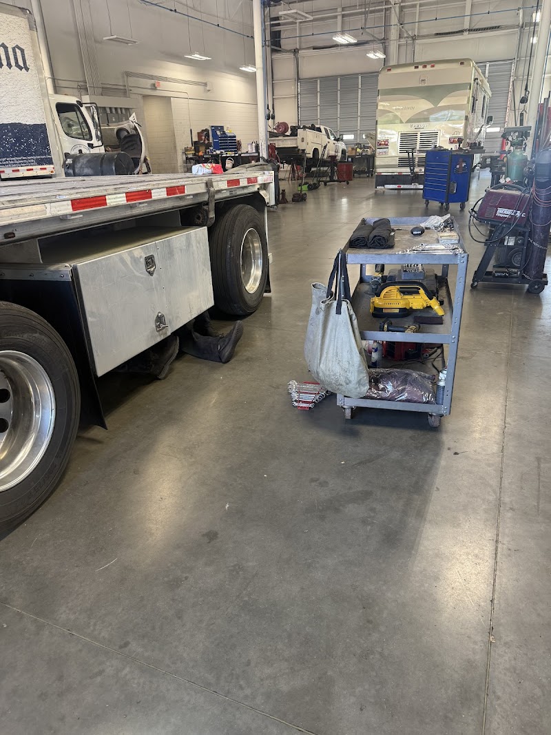 Truck Service Depot 3
