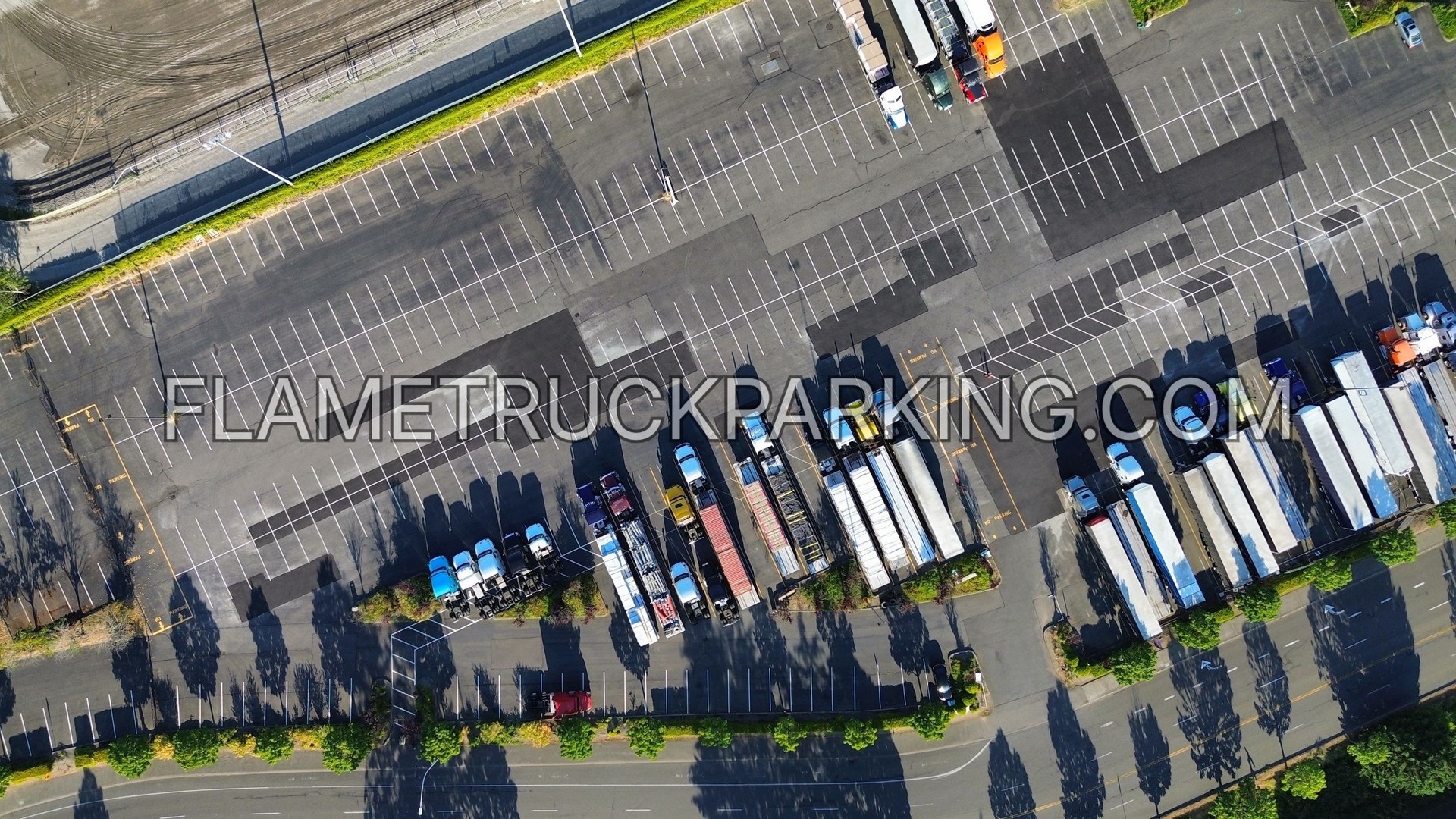 Gatehog Truck Terminal Auburn truck parking in Auburn, WA