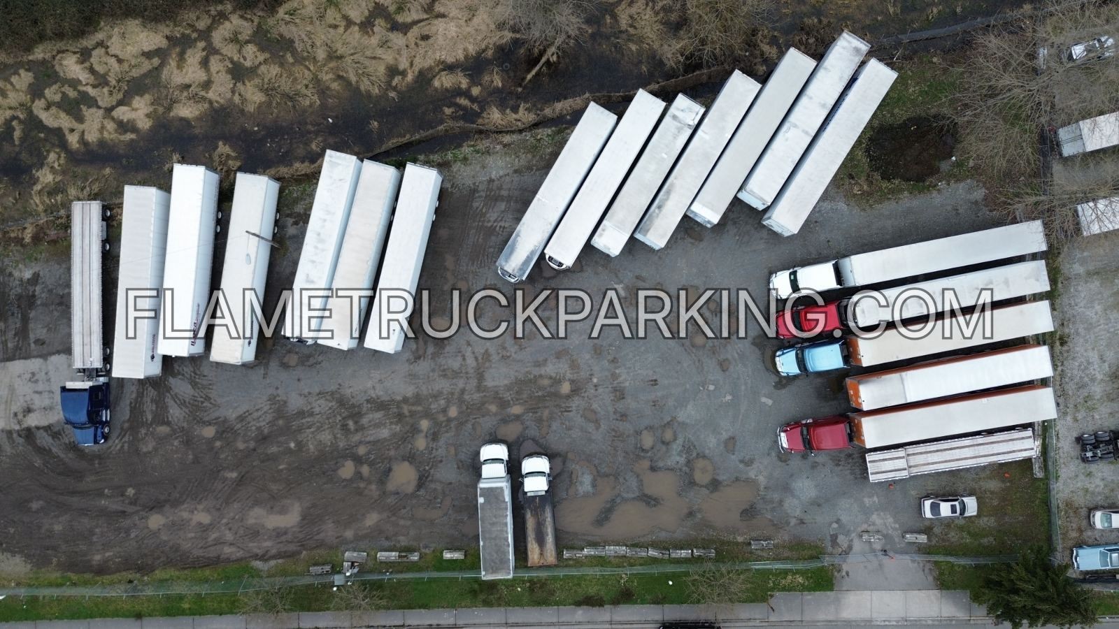 Flame Truck Parking – Pacific (Frontage Rd S • I-5 Access) truck parking in Pacific, WA