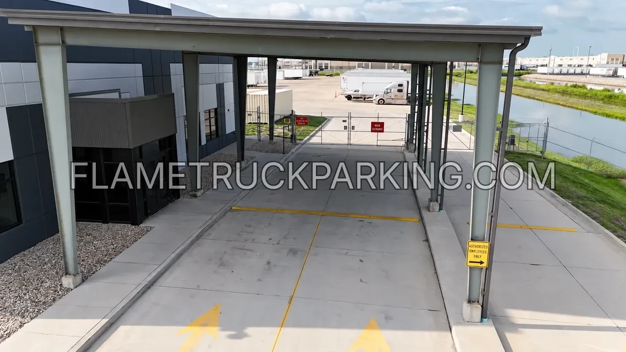 Granite City Truck & Trailer Parking truck parking in Granite City, IL
