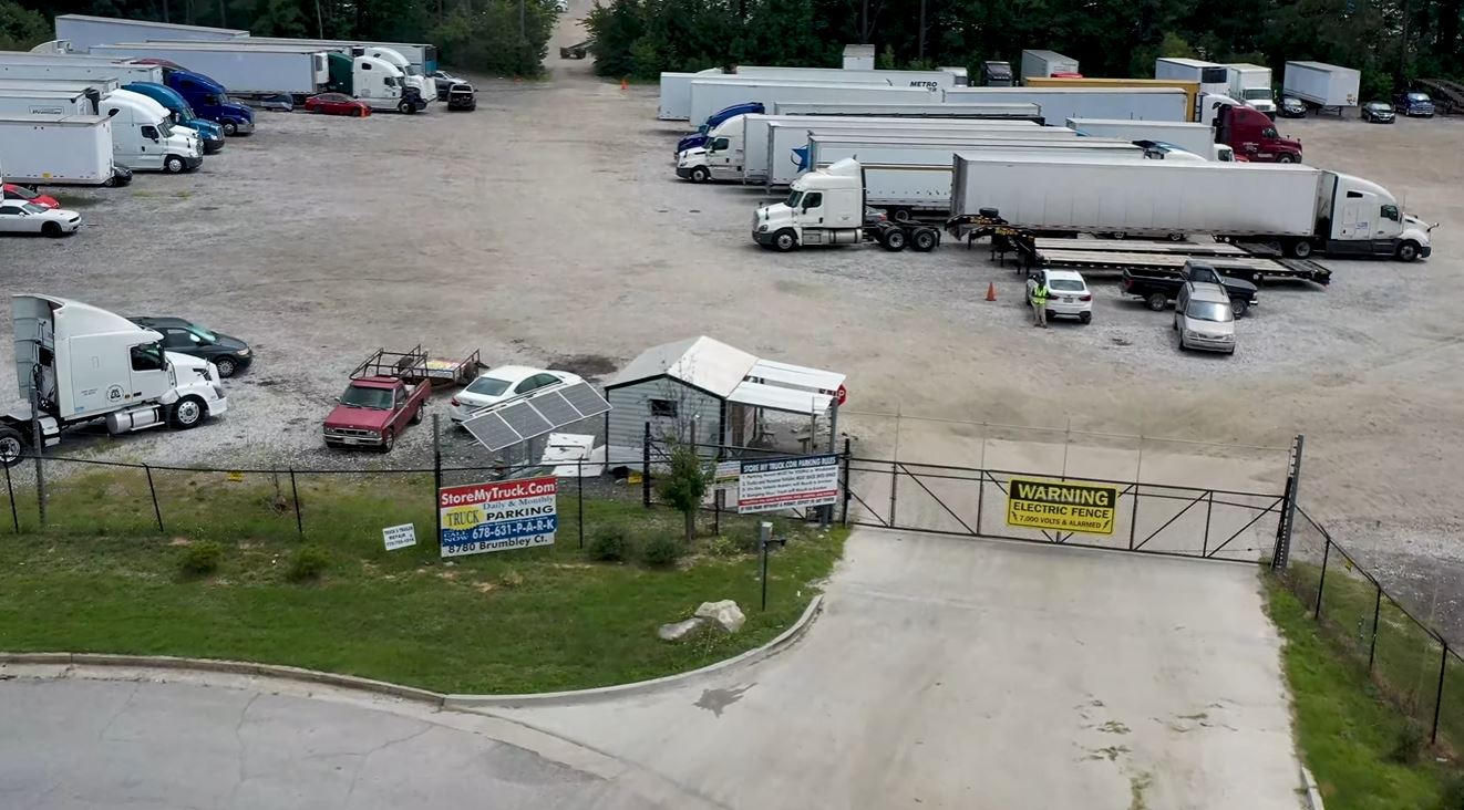 Ease Truck & Trailer Parking - STORE MY TRUCK (Union City, GA)