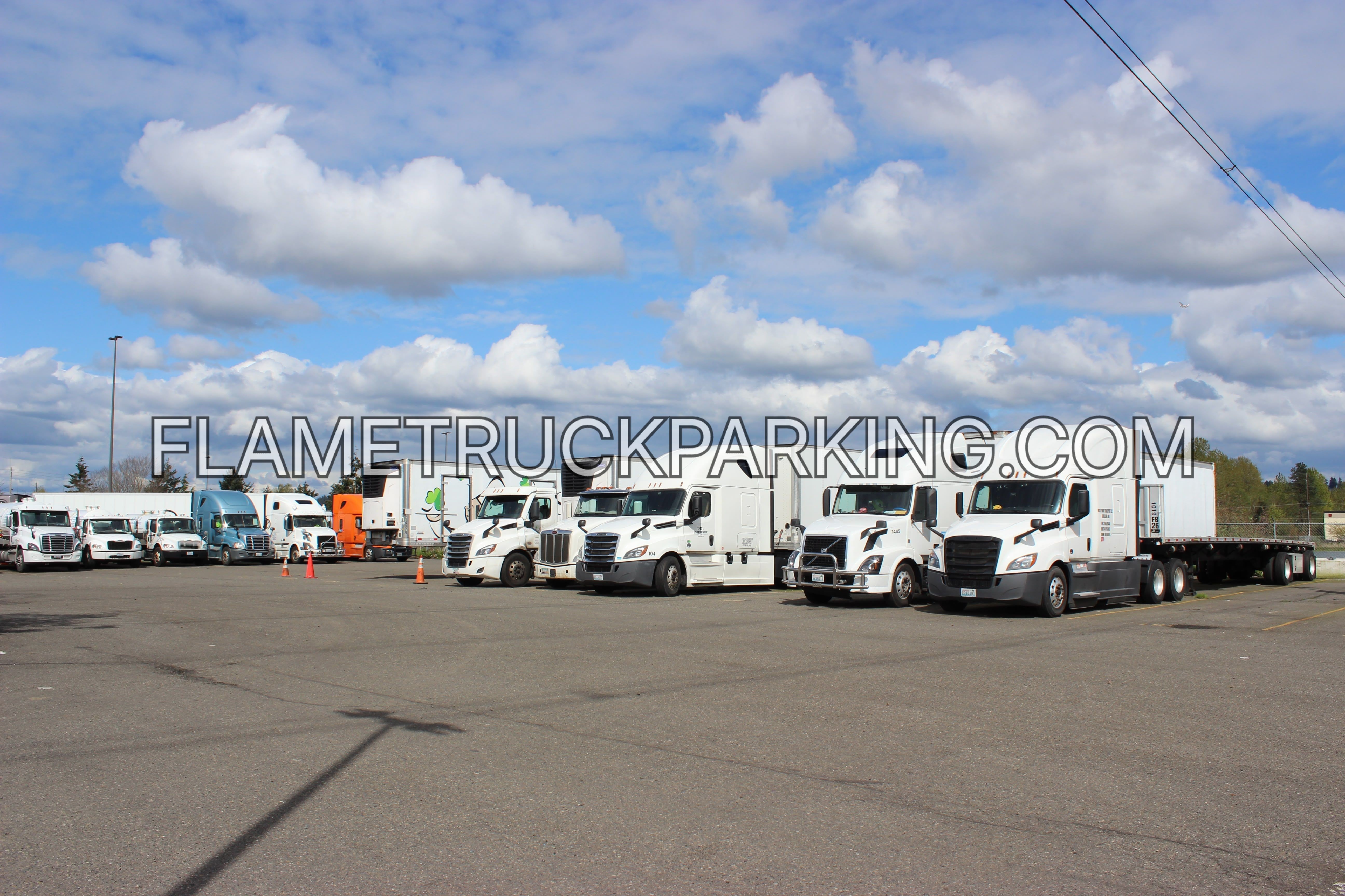 Truck & Trailer Parking Sacramento – Power Inn Rd | Gated & Lighted Yard photo 3