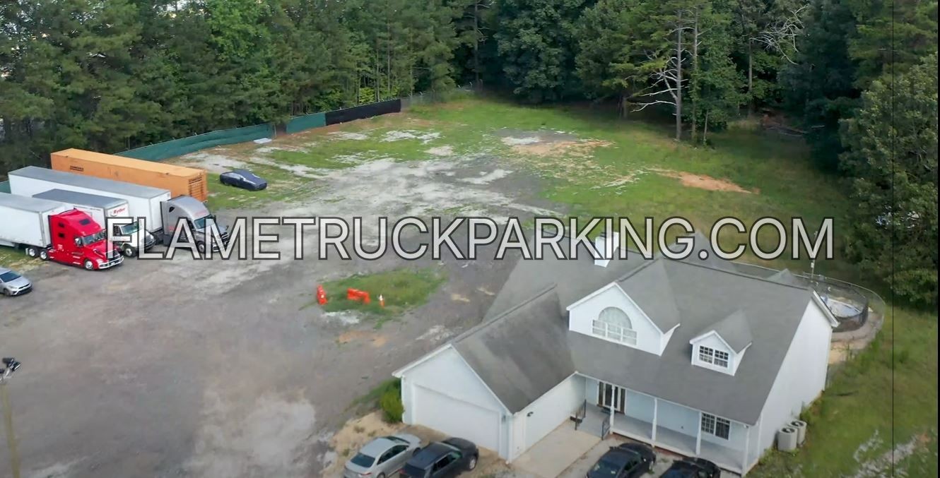 Truck & Trailer Parking - STORE MY TRUCK (Jefferson, GA) photo 3