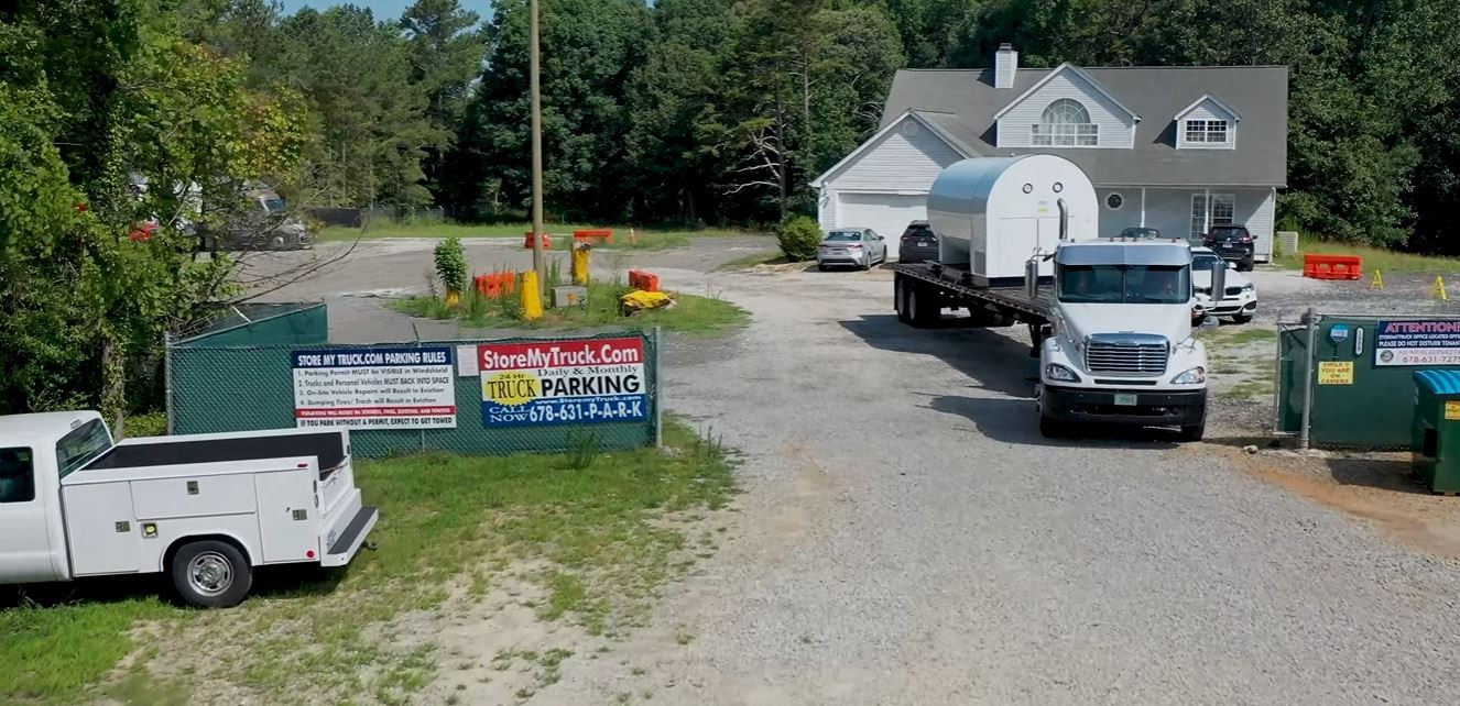Truck & Trailer Parking - STORE MY TRUCK (Jefferson, GA) photo 1