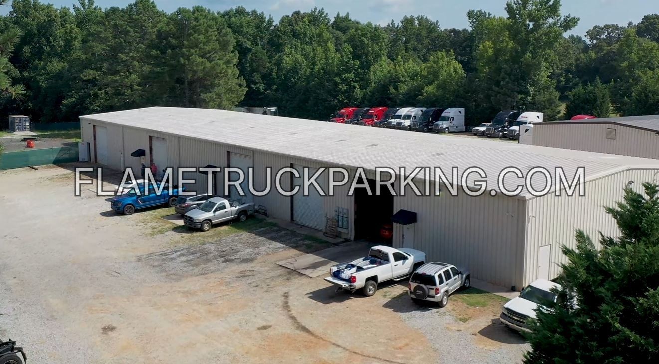 Truck & Trailer Parking - STORE MY TRUCK (Jefferson, GA) photo 2